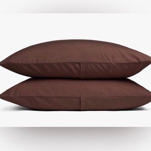 NWT 2 Parachute Percale Standard Pillowcases in Raisin